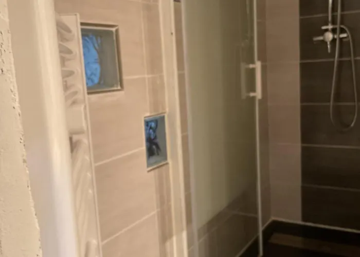 Coquelicot Bed and Breakfast Montagnac (Alpes-de-Haute-Provence)